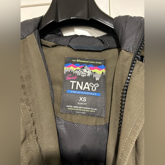 Aritzia TNA Bancroft Parka - Picture 3 of 8